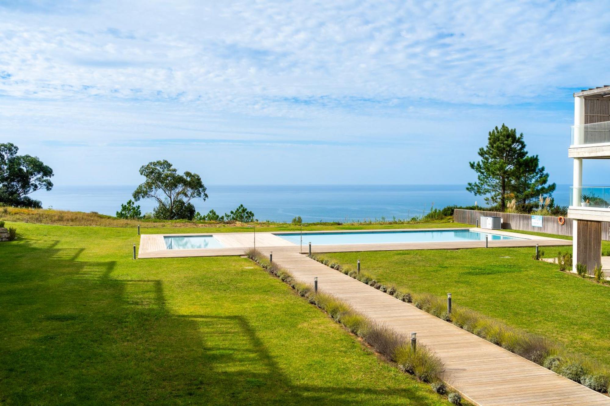 Mar A Vista - Condominium With Pool, Gym And Sea Views Nazaré Zimmer foto