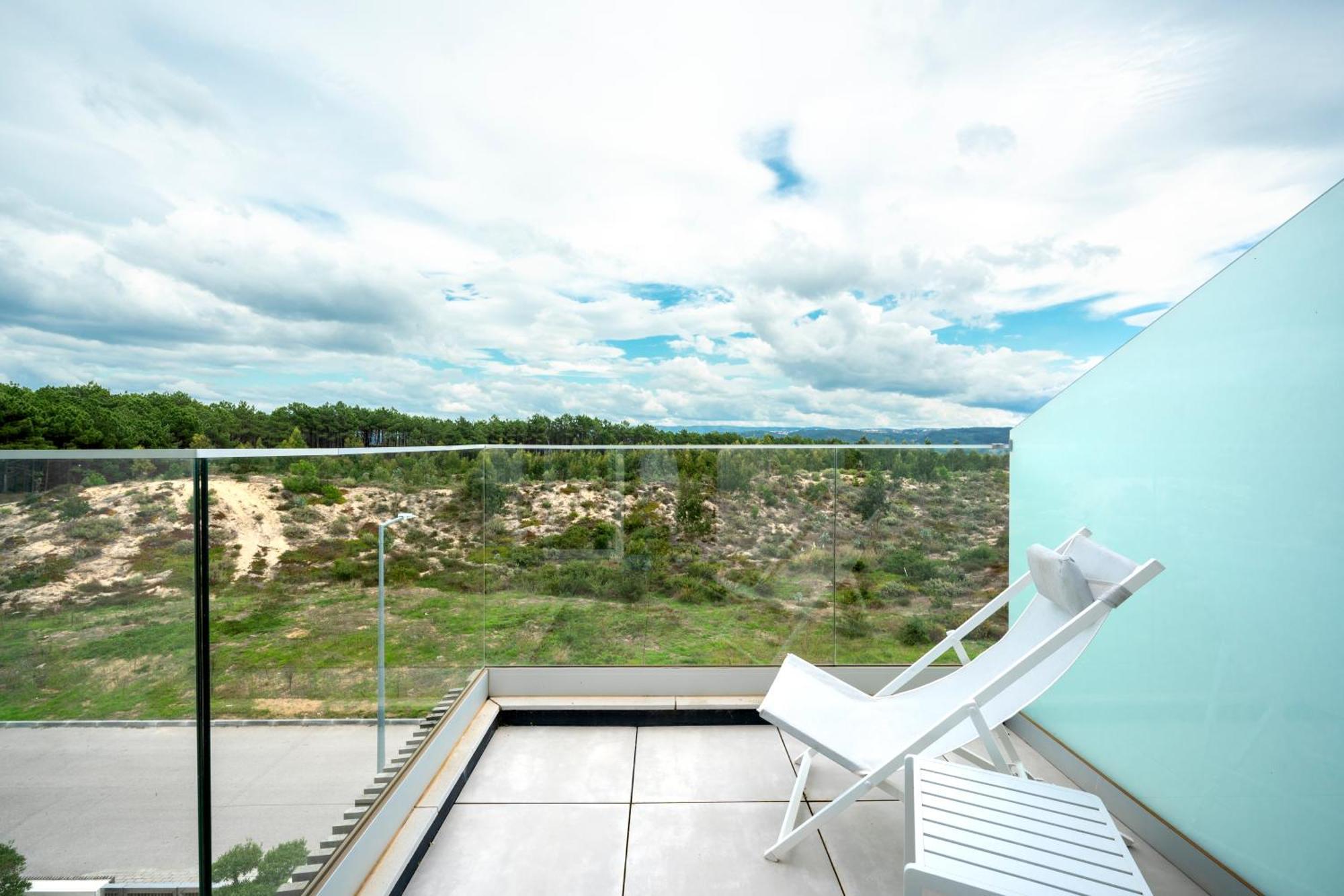 Mar A Vista - Condominium With Pool, Gym And Sea Views Nazaré Zimmer foto